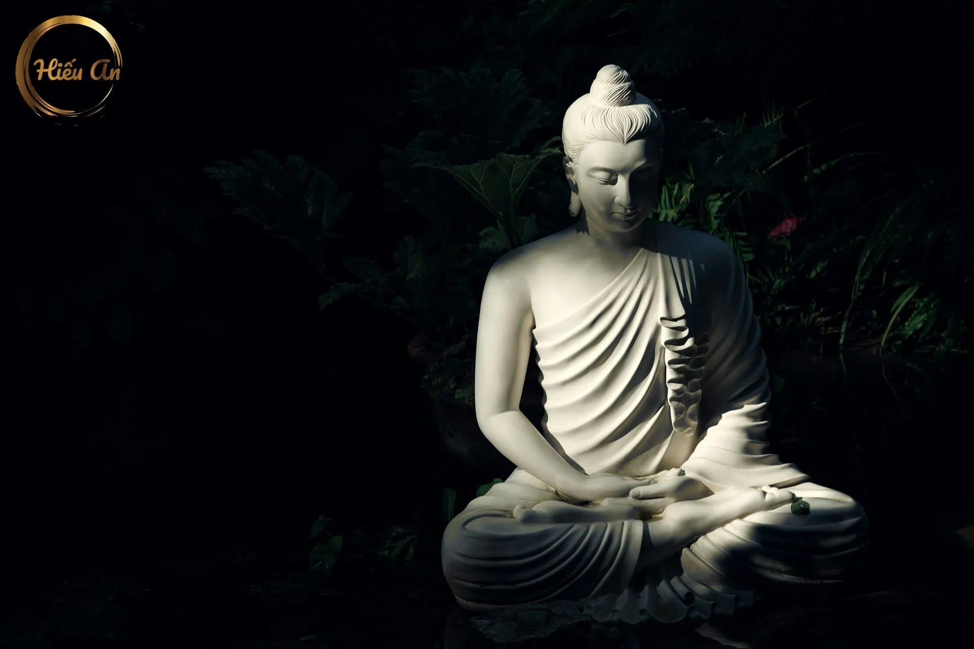 Giải pháp chống ẩm mốc tuyệt đối khi sử dụng dịch vụ lưu trữ tro cốt (Gợi ý hũ ngọc nhân tạo)